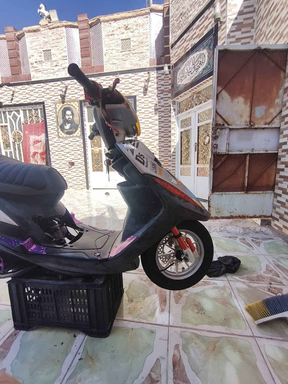 ماكس عدلة ٥٥ ***********واتساب أو خاص 
مزوعة تزويد 
كفر اصلي موشم
ويل مشيف اصلي
دبل قزم 
دبل خلفي RGS
قبق شاصي
فرانك بريك
يدأت ابريك 
يدأت بنزين 
عضمة سكليتر
قبق فلاوين
صالنصة
عداد رياضي
قبات كاعية
قبق عمبار 
كشن٤ولف
شوتة ٤ولف
قبق هندر رياضي
قطرة دهن
قطرة اكسل
ستان صفح رياضي 
دوسات
بكلايت أو اشاير ٤ولف
