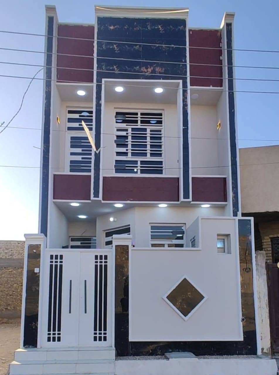 الدار للبيع   طابو صرف  مساحه 100 متر طابقين 
في كربلاء حي الساهرون  قرب مجمع الغدير السكني 
يحتوي على استقبال وصالة 
 وثلاثة غرف نوم  
مع ثلاثه مجاميع صحيات الاستفسار اتصل واتساب ***********
*********** كربلاء, العراق
