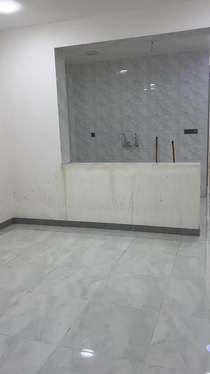 السلام عليكم
بيت للأيجار طابق ثالث مساحه ١٠٠ متر يحتوي على غرفتين نوم وصاله ومطبخ وحمام مدخل مستقل ويحتوي على ماطور ماء وسخان وماطور بوستر نازل ومنظومه سبالت / البيت جديد وقبل فتره بسيطه كمل بنائه وغير مسكون سابقا وانا صاحب العقار وليس مكتب دلاليه


**إذا كنت صاحب هذا الإعلان وتريد حذفه لأي سبب، رجاءا أرسل رسالة إلى الدعم الفني**