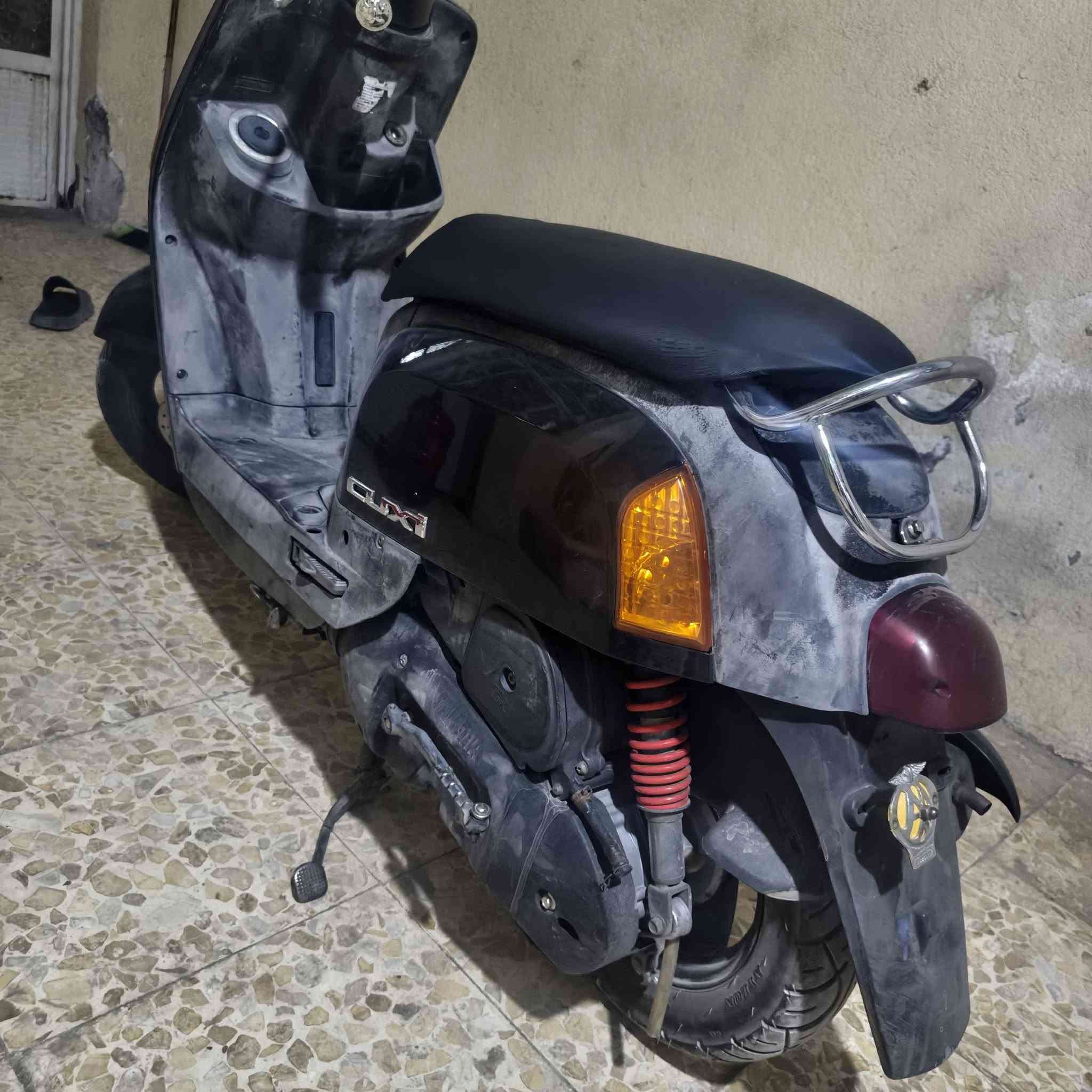 سلام عليكم بوليس 2008  دراجه خير من الله نكره سلف    مفتوحه بس كور سعر 600 بيه مجال  مكاني بلديات ***********
