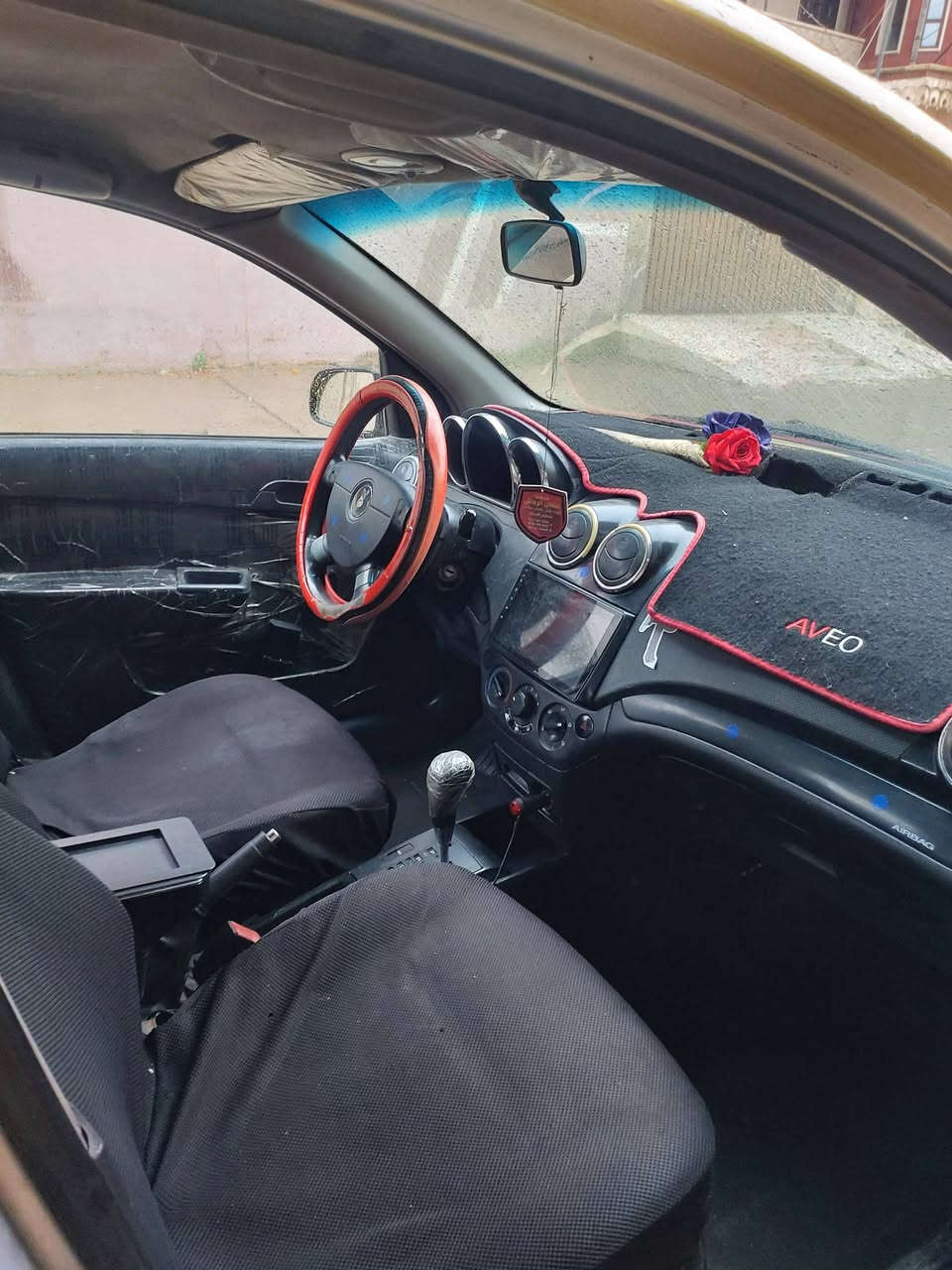 افيو موديل ٢٠٠٨ للبيع او مراوس بيها تلقيطات معجون عليهاهيئه ٨٠ الف رقم صلاح الدين  السعر ٤٠ ورقه وبيها مجال كير و محرك اوبترا الاتصال ب الرقم ***********
