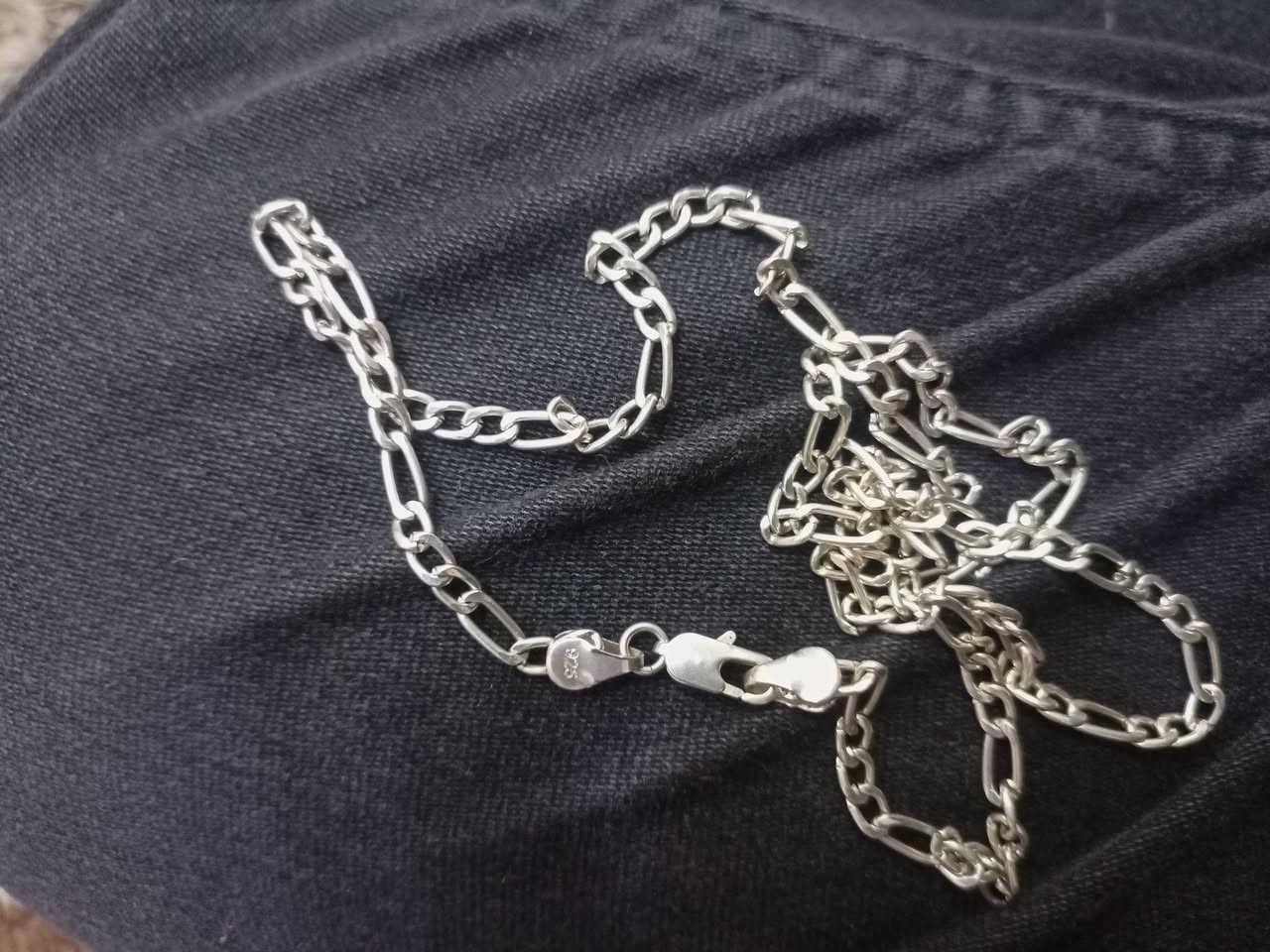 سلام عليكم اخوان هذا صاله عندي 4سنوات بس هذا مو فضه كلولي فحصه بل تيزاب مافحصته والقران بس اني ابيع مو فضه اليريده ينطيني سعر وياخذا


**إذا كنت صاحب هذا الإعلان وتريد حذفه لأي سبب، رجاءا أرسل رسالة إلى الدعم الفني**