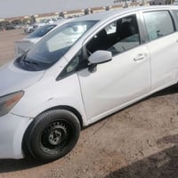 نيسان فيرسا • ٢٠١٦ • وارد امريكي