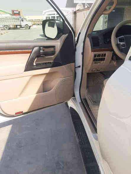 لاندكروز 2014 جيهان نظيفه جدا مال جناي
مكفوله حسب  السونار المرفق باسمي  السعر 420 وبيها مجال .
مكلف بالنشر الاتصال بالرقم ***********
