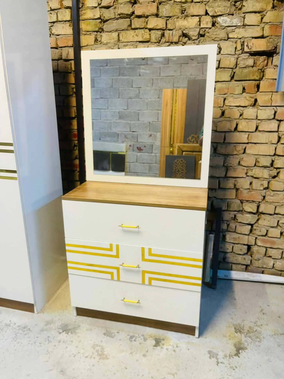 كل. جمال بس ب500سارعو بل حجزز  💟🌺


**إذا كنت صاحب هذا الإعلان وتريد حذفه لأي سبب، رجاءا أرسل رسالة إلى الدعم الفني**