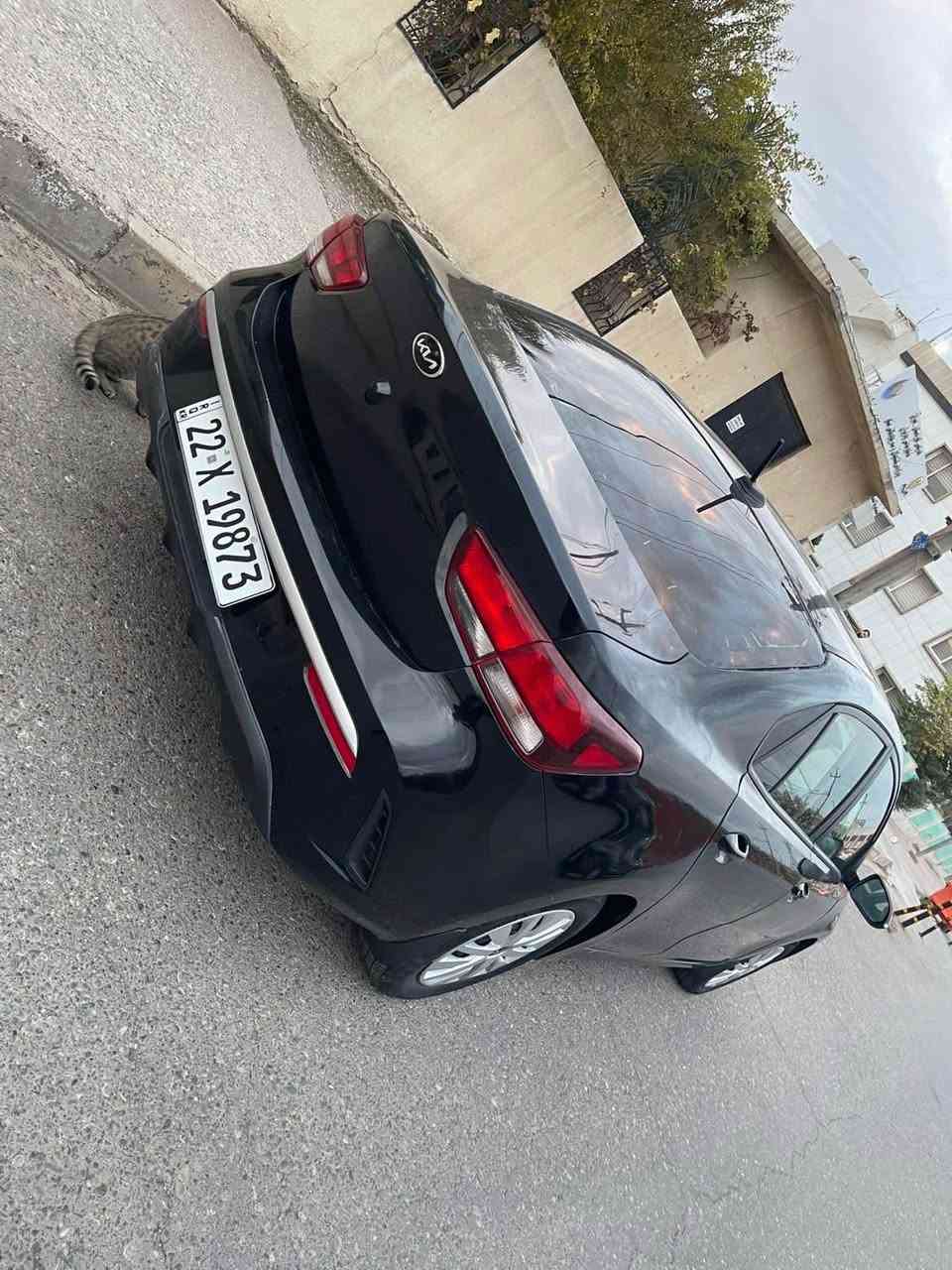 Kia reio
موديل 2023
سةيارة ٦هةزار رويشتوة 
حيسابكة سفرة 
سةيارةكة سبوغ عامة 
گير و مةكينة و تةقة و رةقة و دارو بةردي بةشةرتة 
واتة دةعامي بو دةعامي بةشةرتة
سةيارةكي جوان و بي مةسرةفة 
سحري ٩٨وةرةقة و مةجالةكي كةمي برايانة 
***********
Whats app أربيل, العراق
