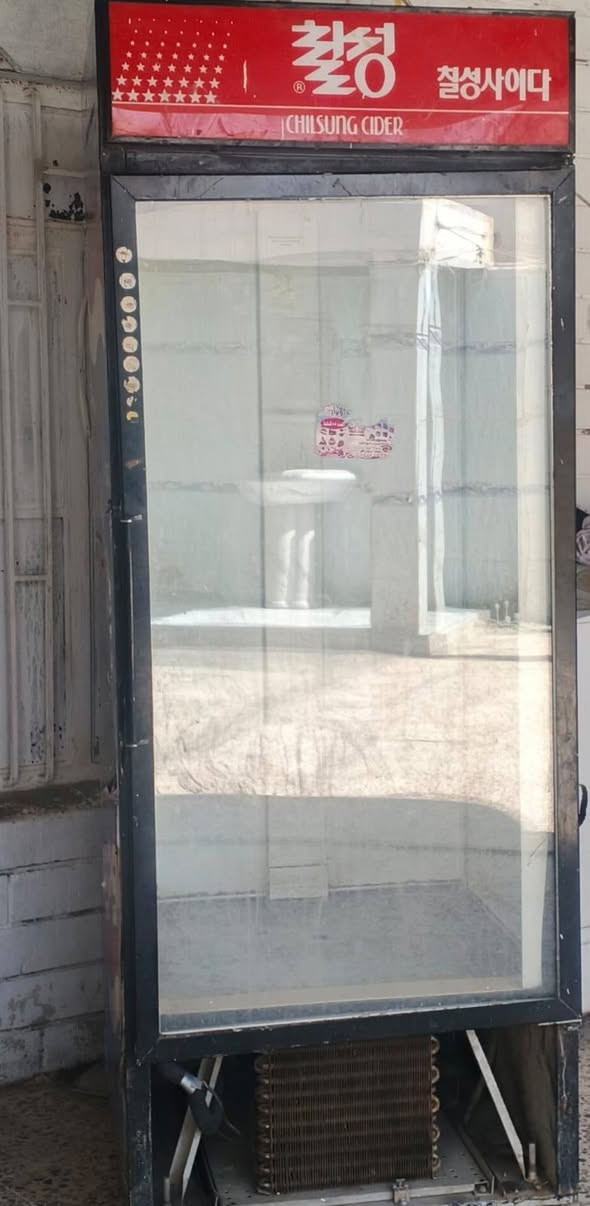 عارضه براد للبيع كله شغال خير من الله عل فحص تجي تفحص كدام عينك ياله تأخذه سعر 200وبي مجال لشراي ***********
