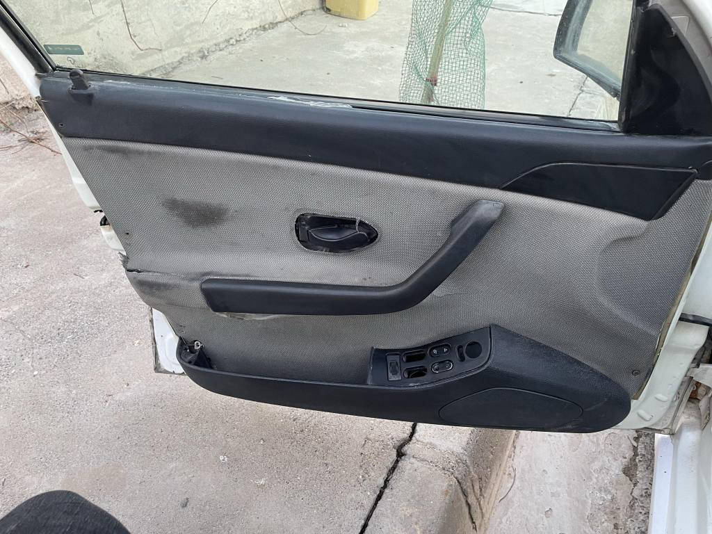 سمند مۆدێل2009گێرعادی گێرومەکینەی بەشەرت کارەبای ئیشدەکات و تاقم پێشم تازەگۆریوە لێدرانی نییە سنەوی پلاستیک بەشەرت سەنەویو اولیاتو حاسیبە سعر 20مەعامەلە شوێن چم چەماڵ (***********)(***********) شمشمل, السليمانية
