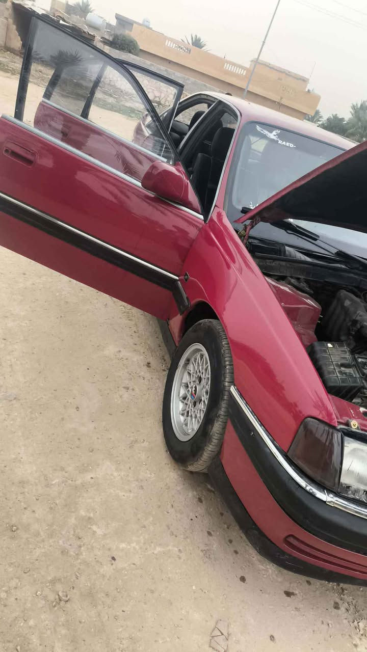 سلام عليكم اوميكا موديل1992للبيع نضيف 1/1كير عادي محرك20بلادي 2000ترايك وين ماتريد مكفوله من ضربه سياره مال جناي متعوب عليه لسعر 45وبيها مجال للشراي رقم الهاتف *********** كركوك, العراق
