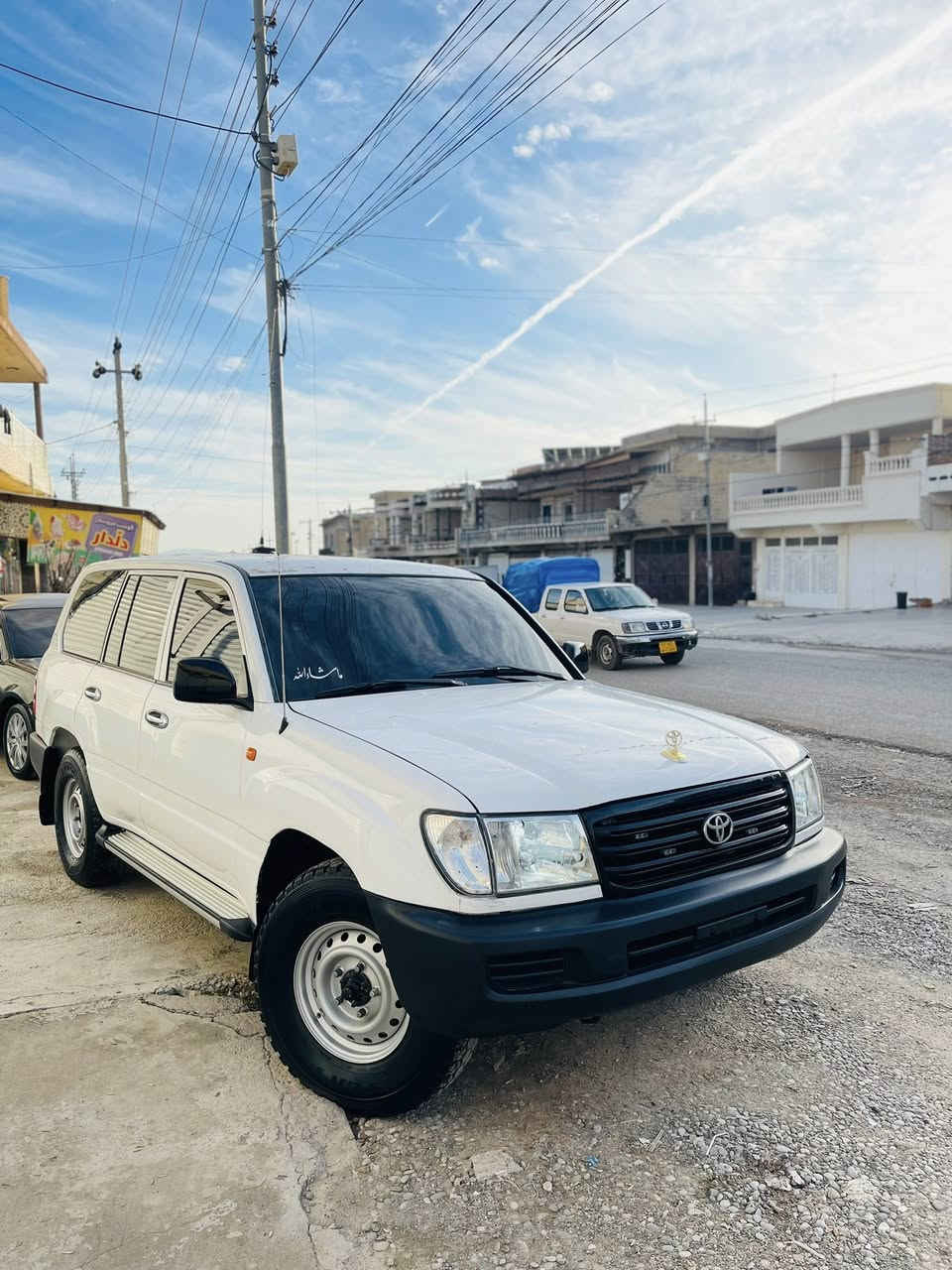 مؤنيكا ساغه علوجه  مؤديل ٢٠٠٤ تؤماتيك ده شبول به رز ده عمو ليدراوي هيج نييه په مپه له سه ر ساغه ي ١٨٠ هه زار رؤيشتوه سه يا ره كه سفر سفره جالو شوختي نييه گيرو مه كينه به شه رتي ١٠ وه ستا جركه ي تيدا نييه توندوتؤله هه موو گياني به شه رت سحري ٩٠ گه لاو مجاليكي برايانه ***********
