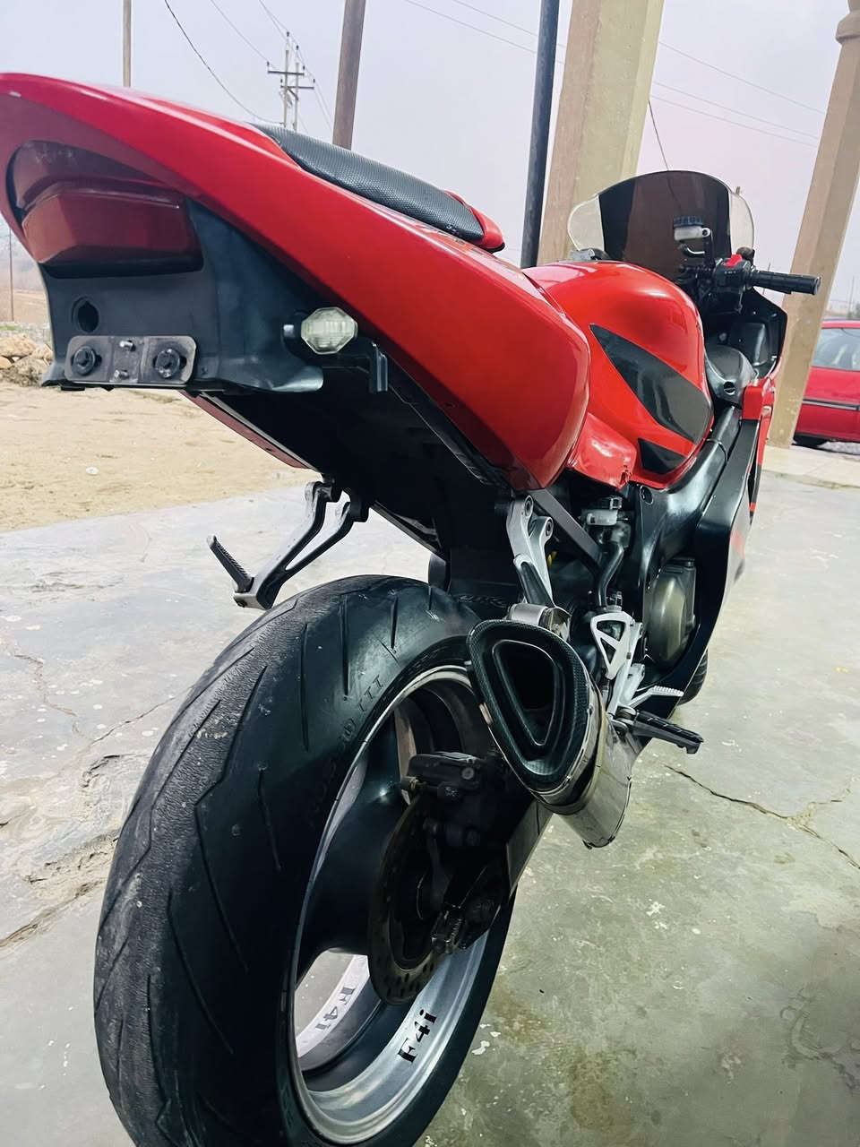 افوراي للبيع محرك كبس ما مفتوح صبانه ما مضروب كامل عليه ايدامه قبل سبوع ما ناقصه شي أوراق كامل منفيس وكمرك صوت رعب مكان كركوك قضاء الدبس سعر 18ورقه وبي مجال رقم وتساب ***********
