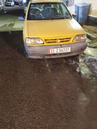 سايبا موديل 2016 للبيع بيها صبغ شبر مكتوب على باب مكان لصبغ وتبريد نقص...