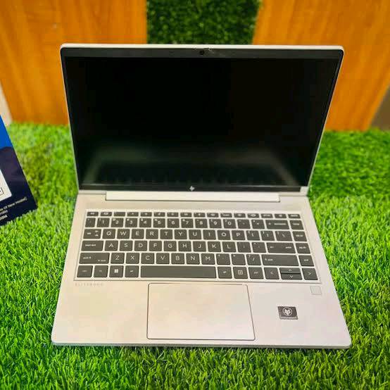 لابتوب 
Elite book g9 مستعمل مناسب للمونتاج و التصميم الهندسية و الدراسة و الالعاب الخفيفة



Ryzen 5 5675U

Gpu AMD graphics 

Ram 16

Ssd 256

14.0 inch
 
السعر 455 الف شامل توصيل 
 
التواصل على رقم الواتساب ***********