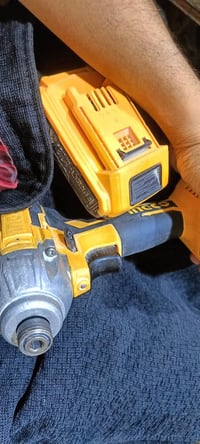 دريل شحن • 20فولت • شرط الفحص