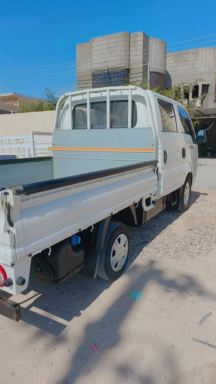 كيه بنكو مديل 2022
سياره مكفوله كفاله عامه 
سياره باسمي تحويل  ثاني يوم 
 سنويه جديده 
تبريد + تدفى
حساسات 
تدفى كشنات 
كهربائيات كلهه شغاله 
ما بيهه اي نقص 
السياره ماشيه 43 
والسياره دبلو 
عنوان بصره خور الزبير
السعر 195  وبيهه مجال كلش كلش قليل
***********
