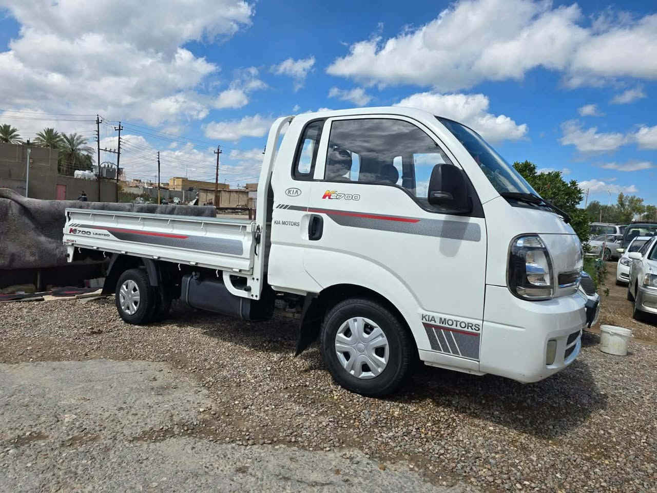 كيه حمل بنكو
مديل 21
كفاله عامه كير مكينه وضع الشركه ما مفتوحه 
رقم بابل 
السياره استلام شركه وبحاله الوكاله 
تدئفه تبريد شغاله 
مكاني نجف مشخاب 
***********
