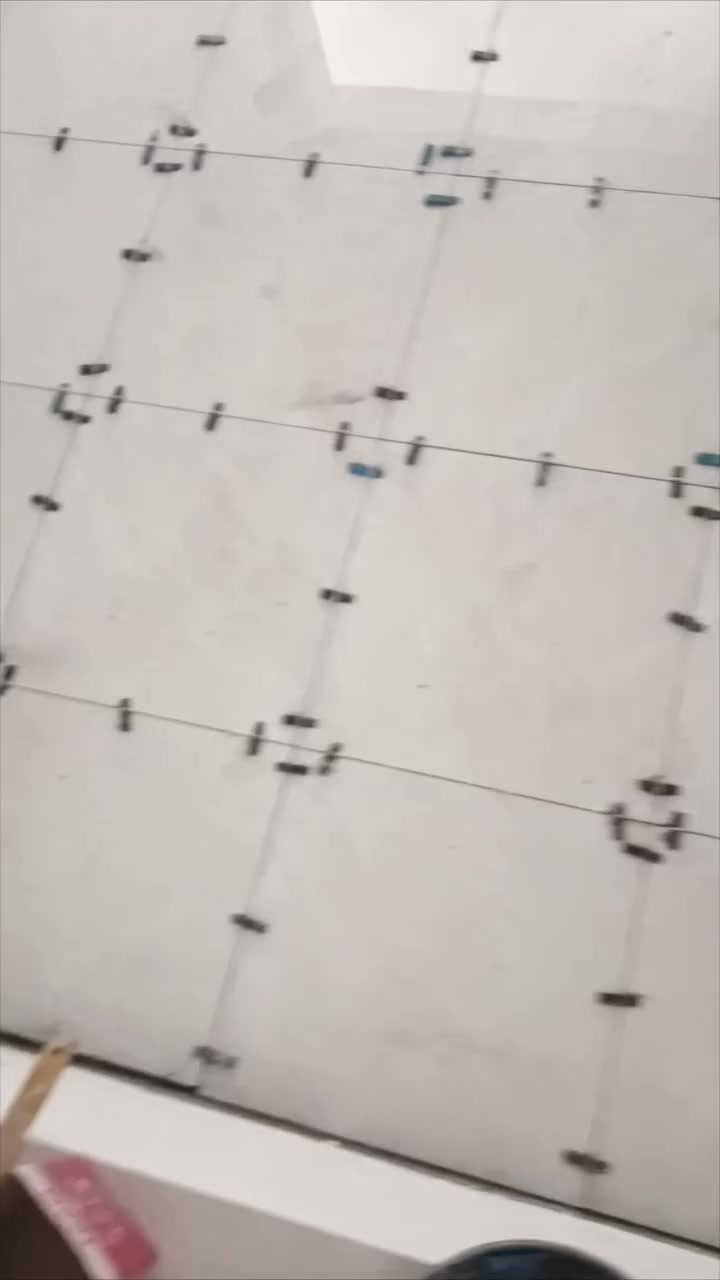 خلفه سيراميك وبورسلين متفرغ
اشتغل بجميع مناطق البصرة 
رقمي للتواصل ***********
