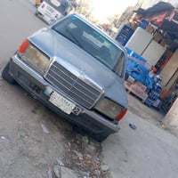 مارسيدس رئاسي 300  الضرر بس الجنطه كما موضح ب الصورة  ومابيها اي نقص م...