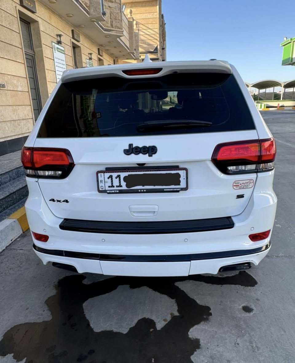 سلام عليكم
جيب كراند شيروكي فئة  S  خليجية وكالة هارلم 
فول مواصفات
موديل 2021  
رقم بغداد
مكفوله من الضرر بيها فقط شخط بالباب 
سيارة نظيفة كلش ماشية 100 الف 
مكان السيارة الفلوجة
السعر 370 وبيها مجال للاستفسار الاتصال
***********
***********
