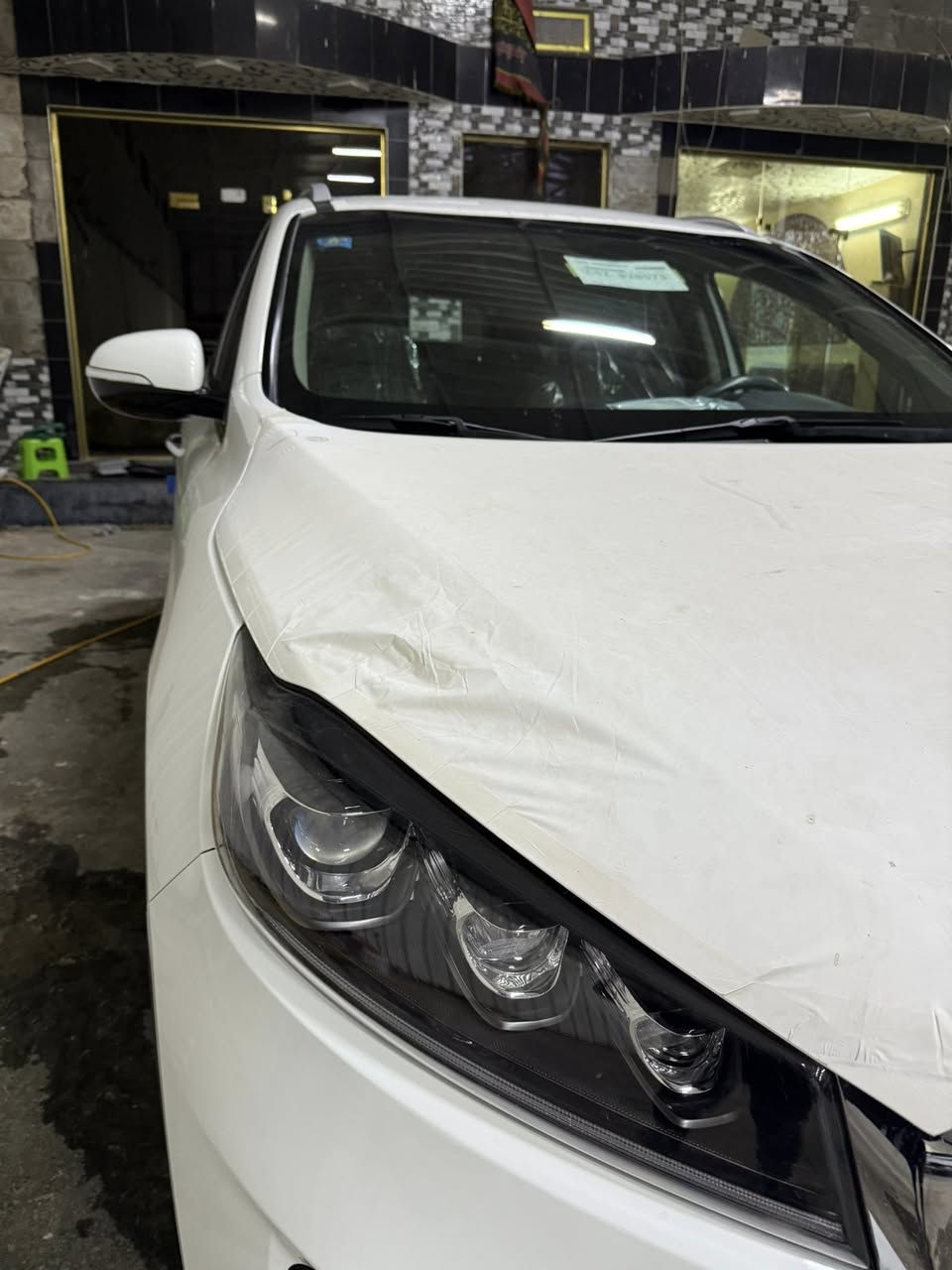 اسلام عليكم كيا سورنتو موديل ٢٠٢٠ سيارة بوضع الزيرو ماشيه ٢٦ الف مكفوله كفاله عامه من كلشي بعده نايلون فابلون شركه عليه ضمان شركت الدوليه مواصفات سيارة محرك ٦ سلندر كير ٨ نمر بصمه كراسي كهرباء شاحن موبايل باب الخلفي كهرباء بردات سبعة راكب حساس مامي خلفي شاشة صليه اريل جيبيس مرايات ترحيب سيارة اشكد ما تتوقع جديده بعدها غراضه كلها ما مستخدمه سبير ما نازل مكان سيارة بغداد هاتف *********** اخوان غير متواجد على المراسلات
