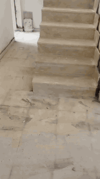 خلفه سيراميك وبورسلين جدار وارضيه ومرمر وكاشي ودروج وألواح مدينة الصدر واسعار مناسبه متفرغ حاليا ***********
