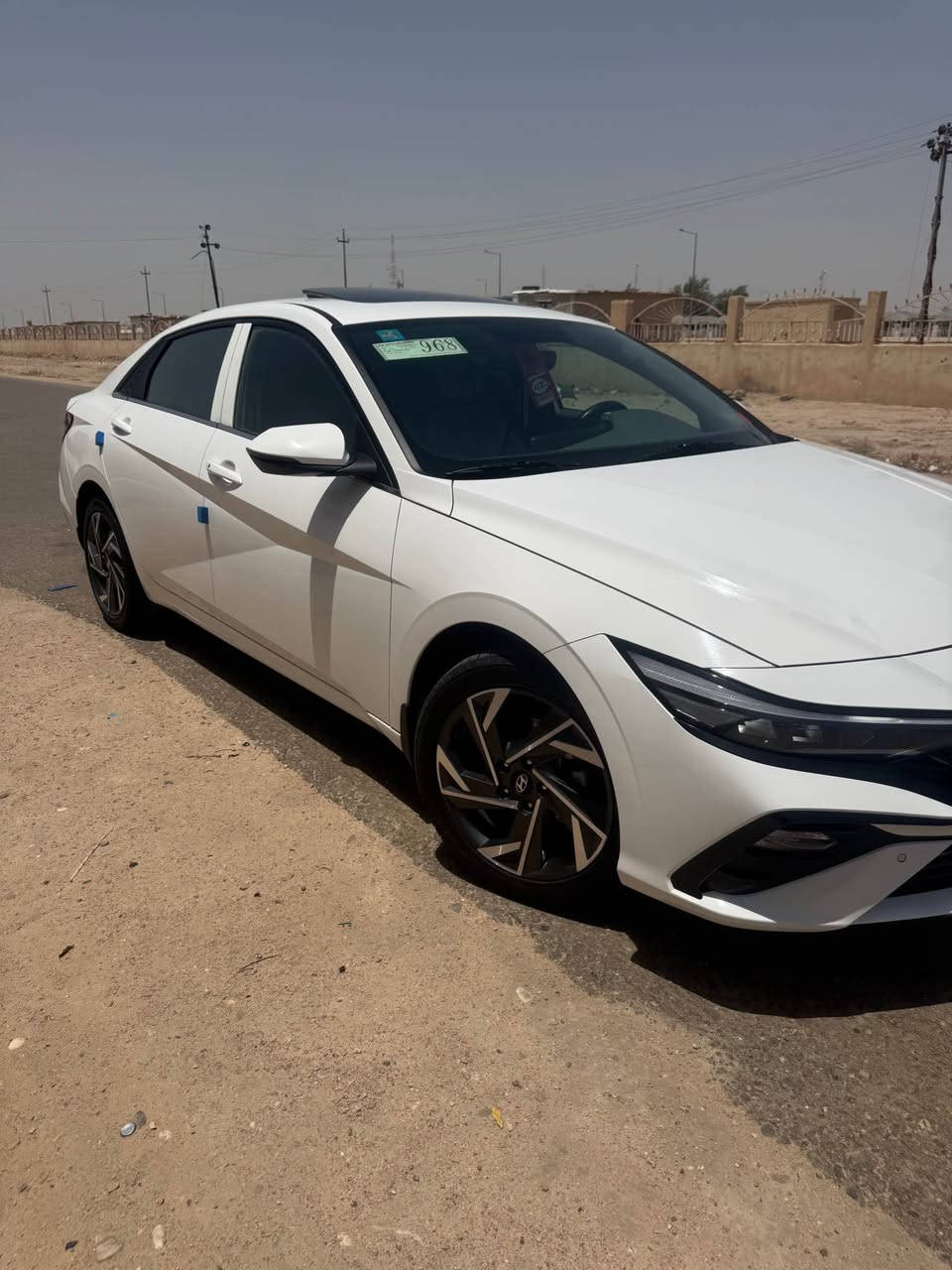 النترا خليجي مكينه 2000موديل 24 كفاله عامه جديده ماشيه 35 الف رقم بصره باسمنه تحويل ثاني يوم فول للأخير سياره عله وضع الوكاله من كلشي بيه فقط رصعتين بالبنيد صغار كلش فتحه بصمه دخول ذكي صندوك ذكي كهربائي مرايات شفط دواخل بيجي عينه تاب شاشه انظمه قياده كلشي بيه وجديده من كلشي بصمتين وكتلوكاته وياهه  السعر 176 مكاني البصره *********** Singapore

