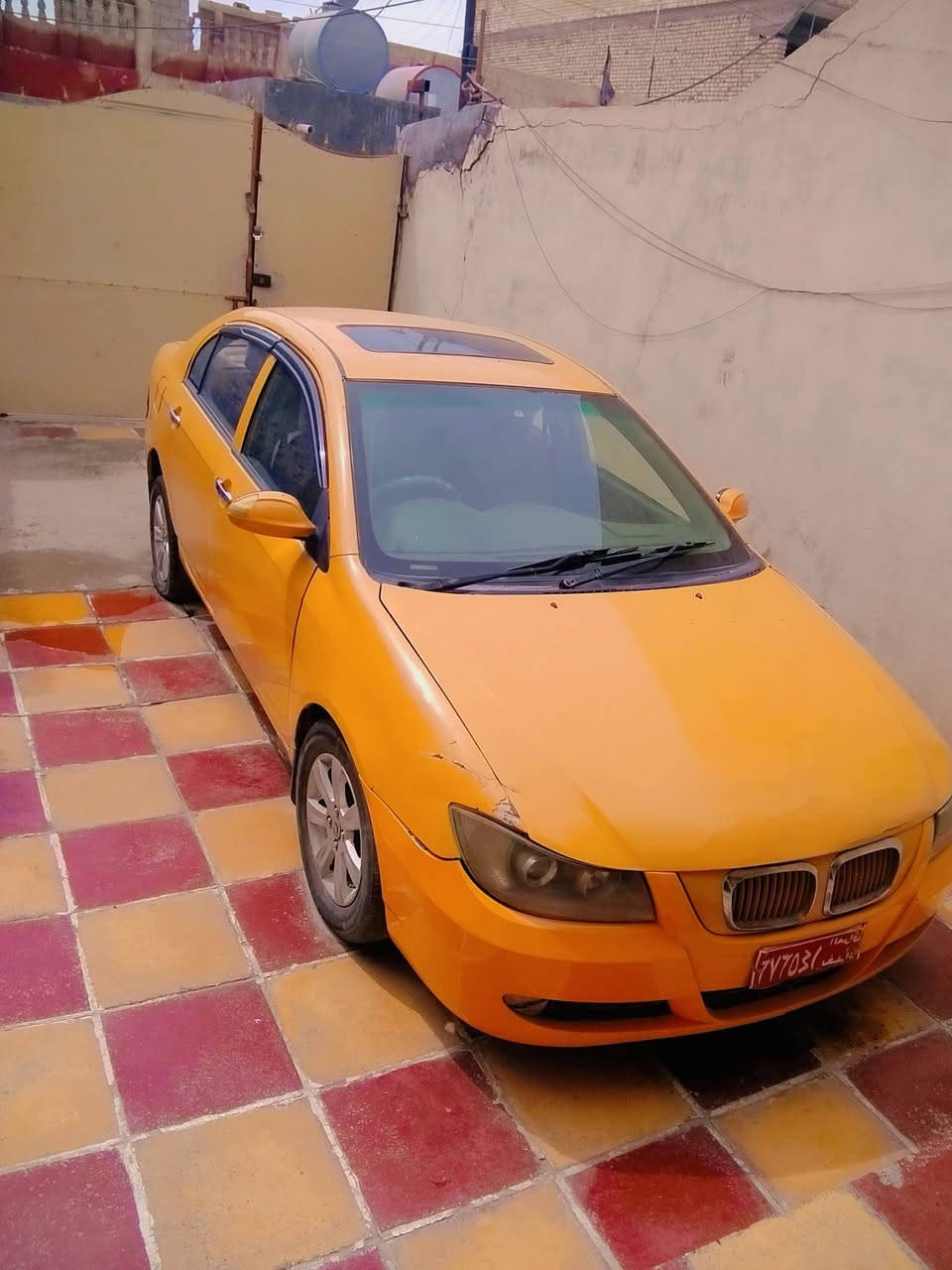 للبيع
سيارة ليفان عطلهة بس كيررر عارضهة للبيع رقم ***********
