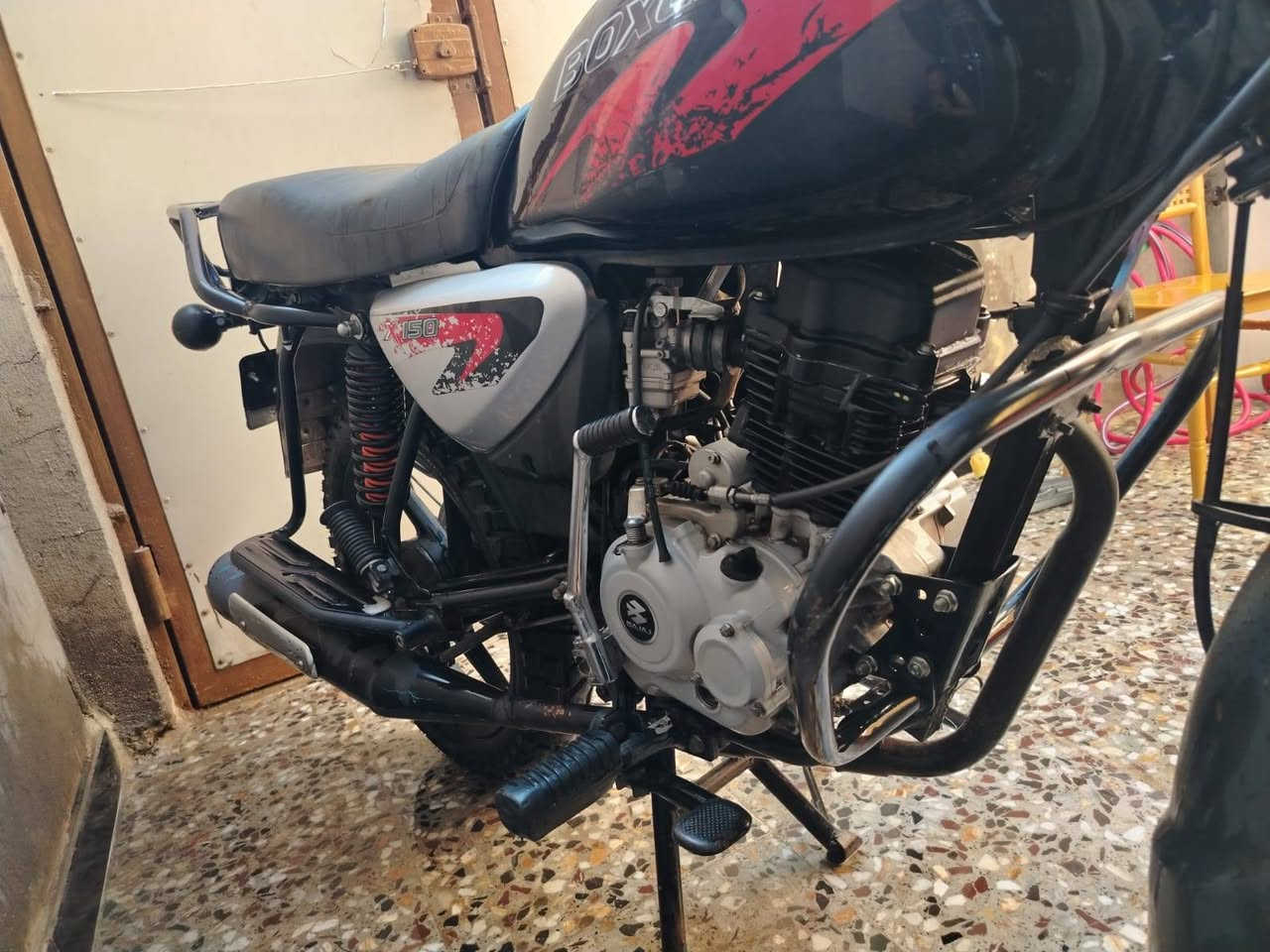 بوكسر 2023 نازلة بل 2024 استخدام شخصي ممشتغلة دلفري رقم بغداد مكينة مكفولة  السعر مليونين مكلف بنشر ***********
