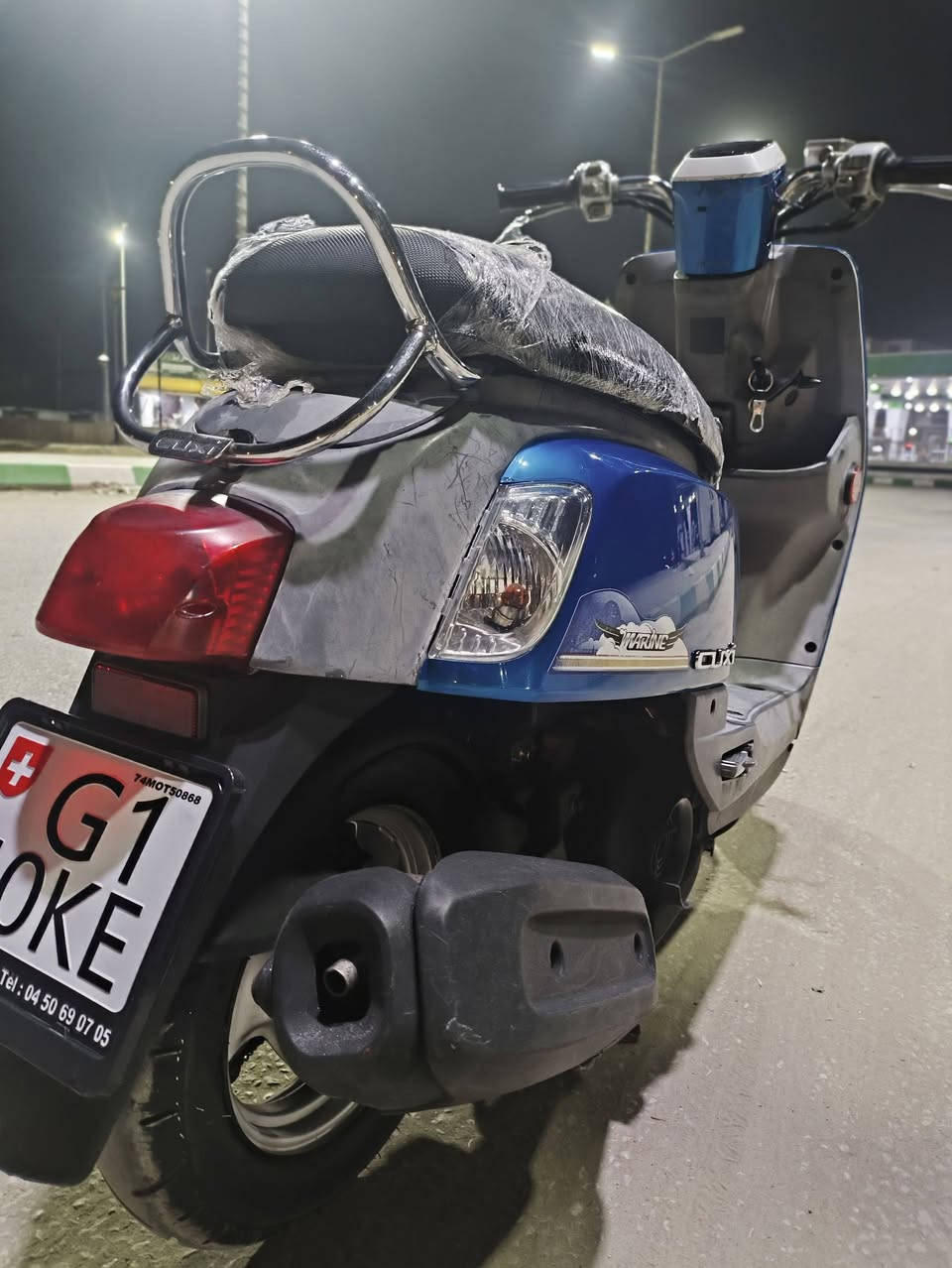 سلام عليكم دراجه بوليس نضافه 90٪. مكينه مكفوله دراجه تخبل مثل مشوف
تواصل: ***********
