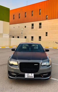 كرايسلر 300S 2019 للبيع سياره موصفات الاس معروفه عده الفتحه لون مميز س...