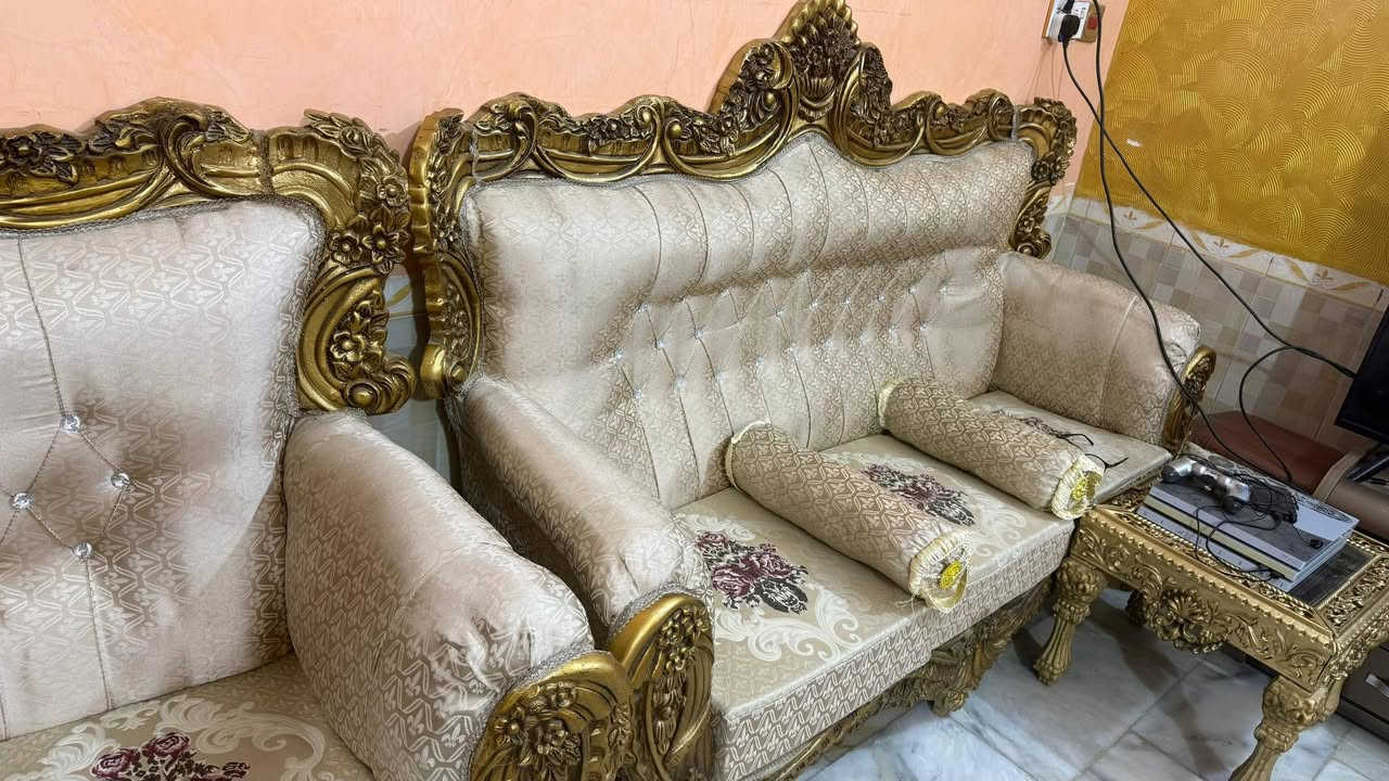 للبيع تخمين ملكي جديد مع طبلات


**إذا كنت صاحب هذا الإعلان وتريد حذفه لأي سبب، رجاءا أرسل رسالة إلى الدعم الفني**