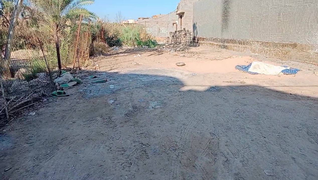 سلام عليكم توجد قطعه ارظ البيع مساحه 230 متر البيع في كربلاء كنطره سلام مجاور مدينت الزارين طابو زراعي سند 25 قرار محكمه متوفر كافت الخدمات سعر 80 مليون وبي مجال الستفسار علا رقم *********** أبو مالك الاسدي
