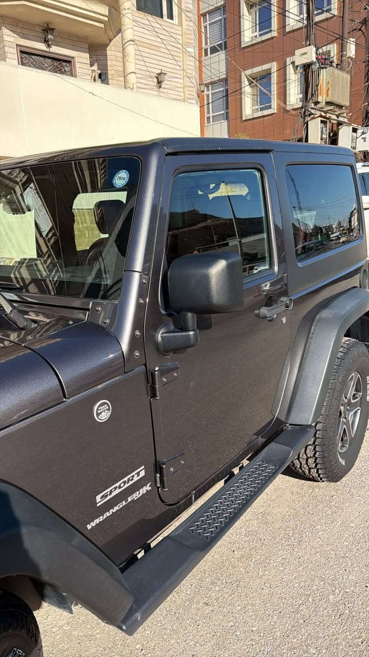 جيب رانجلر 2018 سبورت – خليجي (شركة هارلم)
نظيف وجاهز للاستخدام بدون اي نقص 👌
 • فئة Sport
 • وارد خليجي
 • 3 شاشات داخلية
 • إمكانية المراوس
 • ما بيها أي ضرر أو صبغ
 • حالة ممتازة وممشى مرتب

📍 موقع السيارة: السليمانية
📞 للاستفسار: ***********
