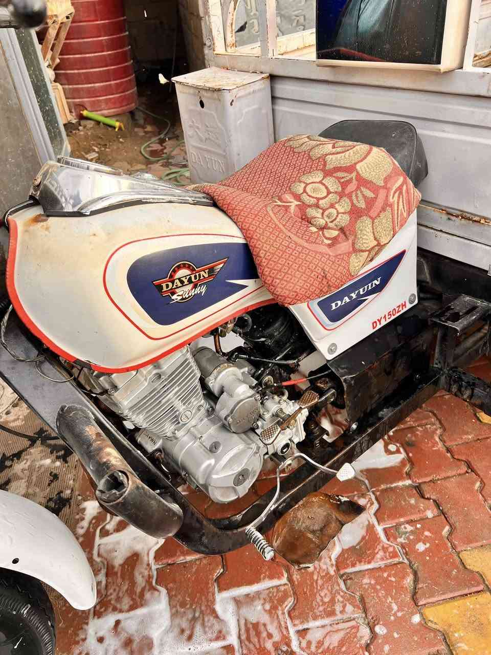 سلام عليكم ستوت اللبيع اوراق مديل ١٢ بدي نضيف شوفت عينك تواير خطه كهربائيه شغاله سعر ١٣٥٠ مكاني ناصريه مركز رقم الهاتف ***********
