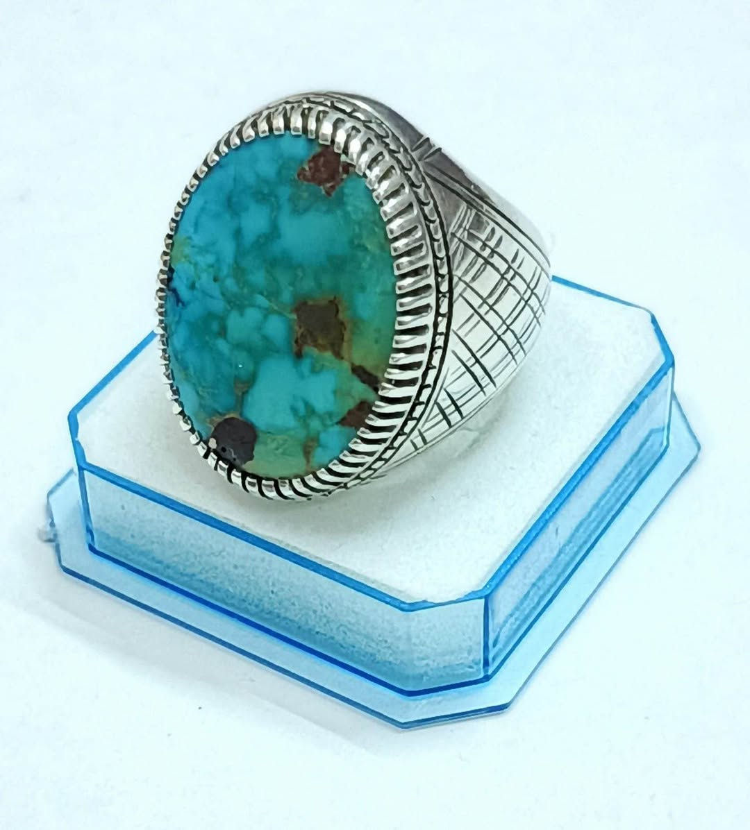 خاتم حجز رضوي النيشابوري الطبيعي فضه 925 صياغه يدويه البحرين ثقيله القياس الخاتم 25 السعر150الف
توصيل جميع المحافظات 5الف 
*********** بغداد, العراق
