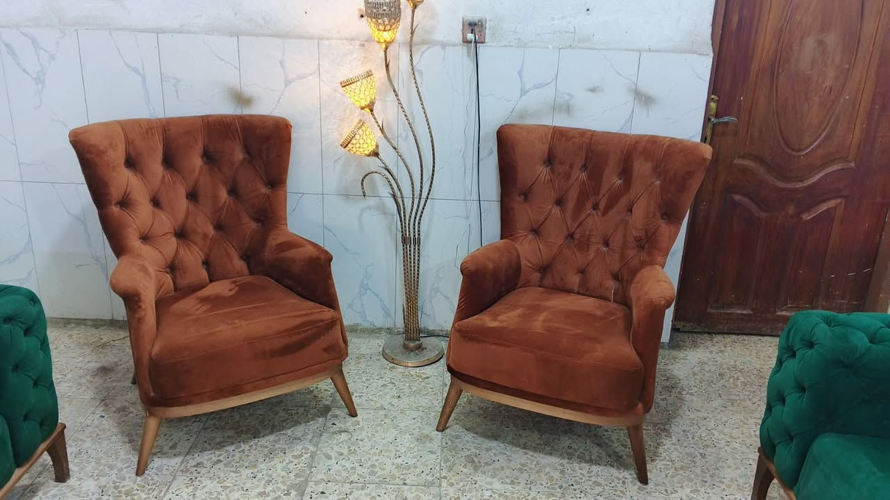 تخم تركي سرير قلاب 8 مقاعد نظيف
سعره 340 وبي مجال لبياع 
يوجد توصيل بكروه ب واتساب
***********
