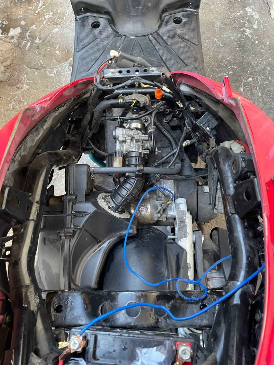 السلام عليكم شباب سكنس لددد للبيع دراجه نقصه بجم كامله غراضه قبق هندر موجود و كصه و اشاير و جاملق و مازده و السبعه مال مكينه  دراجه مفتوحه فتحه وحد مكينه   59 هاون شلعه و معدل طياره  دراجه كلجات بلادي  دراجه نضيفه سعر 650 وبيه مجال للطيبين مكاني بغداد صليخ ال 600   متواجد واتساب و كلشي و فيس رقمي.                            ***********
