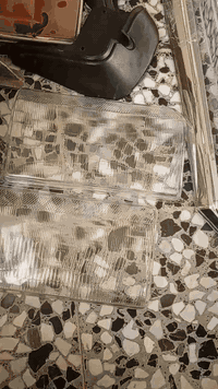 ياالله السلام عليكم مكلف بنشر  غراض سوبر مديل 85 السعر 125 المكان كوفه شارع المعمل رقم صاحب الغراض ***********
