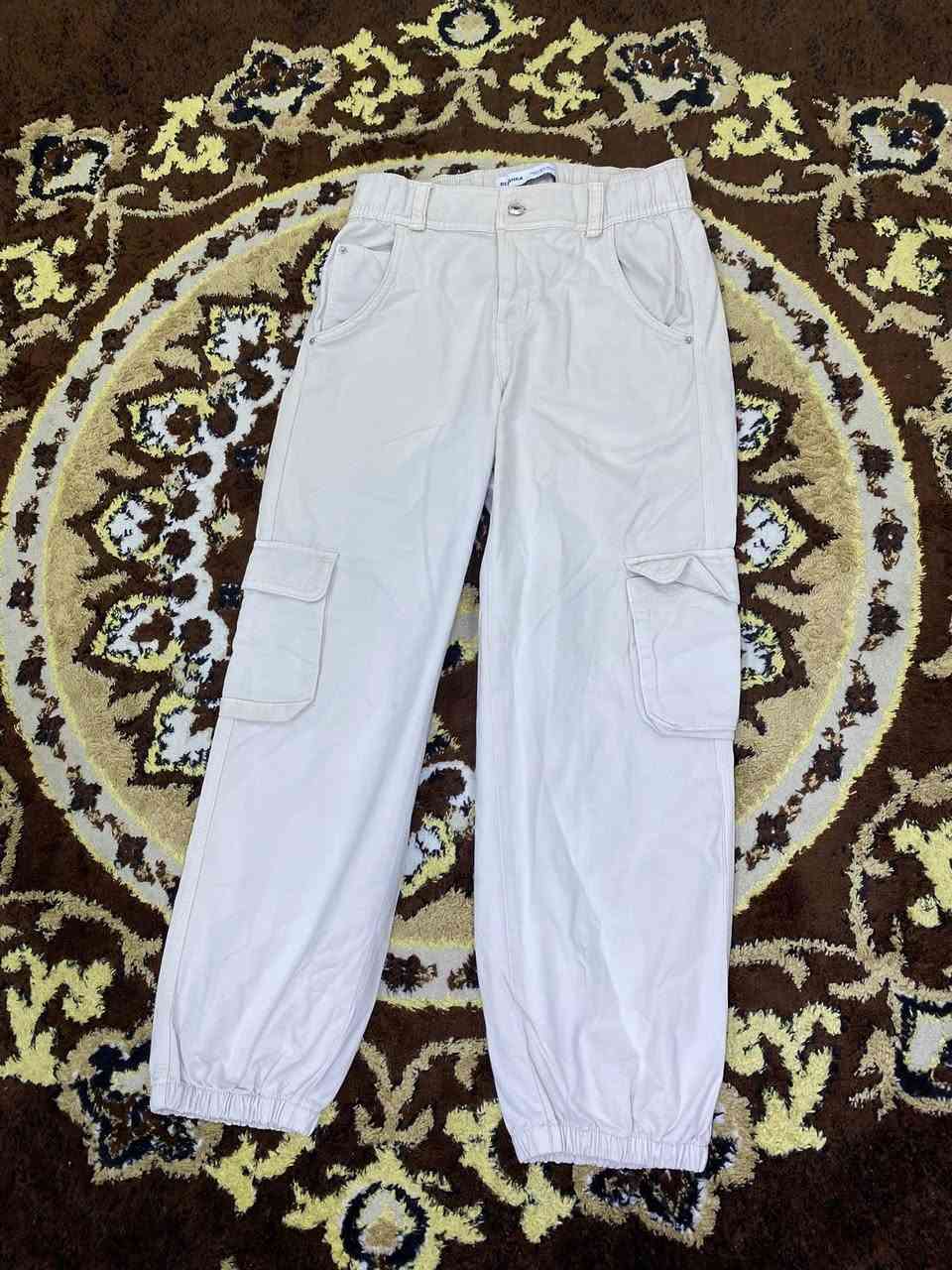سيت كامل BERSHKA
قياس M القطعتين
القميص لنن 
قطن 💯 
بنطرون كارغو بيجي
نظافة 💯


**إذا كنت صاحب هذا الإعلان وتريد حذفه لأي سبب، رجاءا أرسل رسالة إلى الدعم الفني**