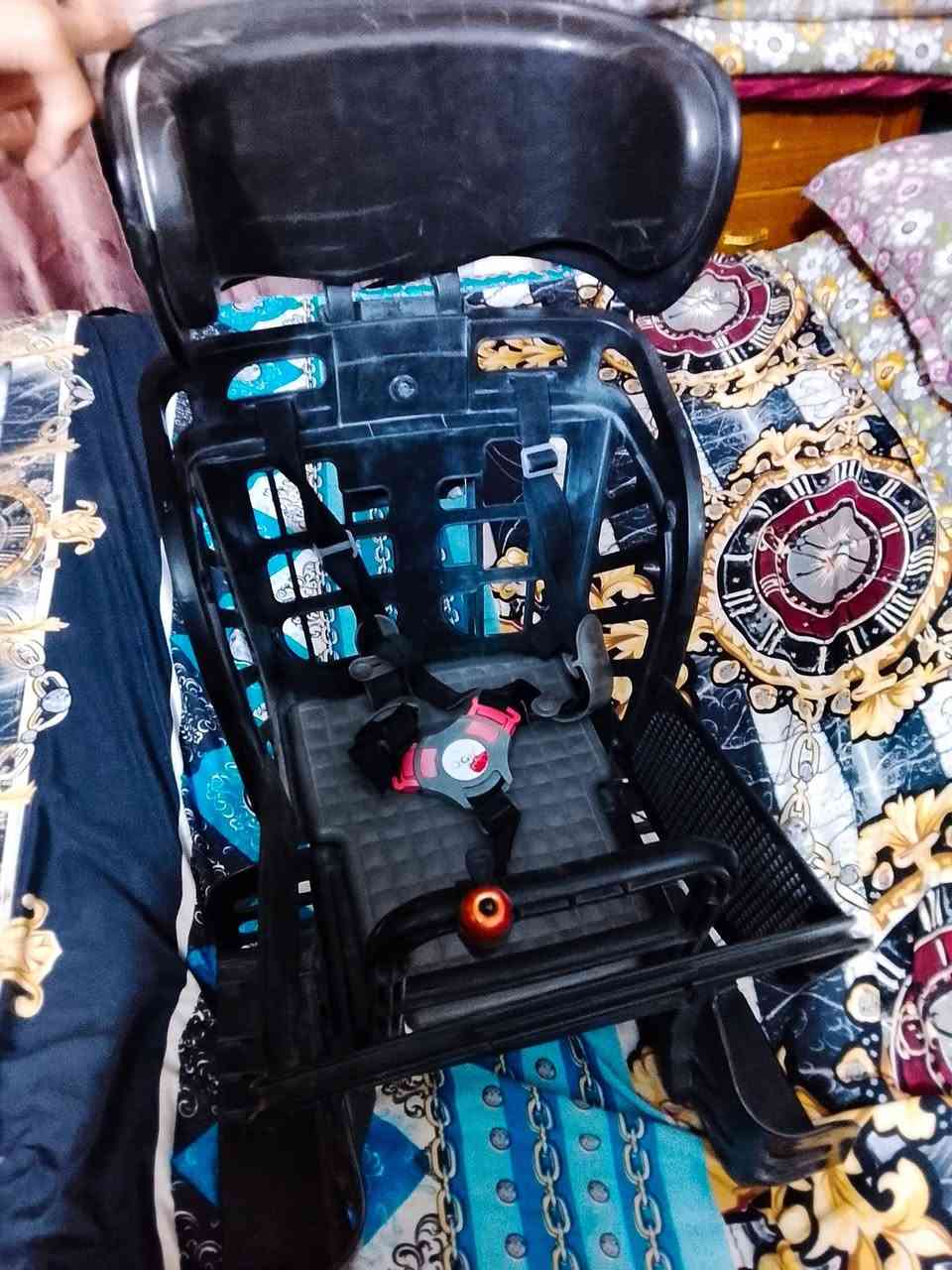 سلام عليكم
كرسي للبيع ياباني اصلي 
مال باسكل 
قيم وأخذ 
نظيف 
العنوان بغداد


**إذا كنت صاحب هذا الإعلان وتريد حذفه لأي سبب، رجاءا أرسل رسالة إلى الدعم الفني**