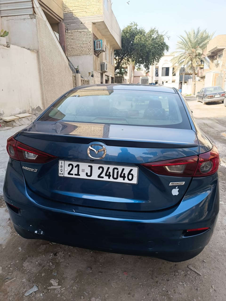 سلام عليكم
مازدا 3 موديل 2017 
وارد امريكي حادثهة 3 قطع 
محرك وكير كفالة عامة مكينة 2000 سكاي اكتف 
بصمة وهاند بريك كهرباء 
وبيهة ملاحظات بسيطة 
العنوان بغداد 
السعر 112
***********
