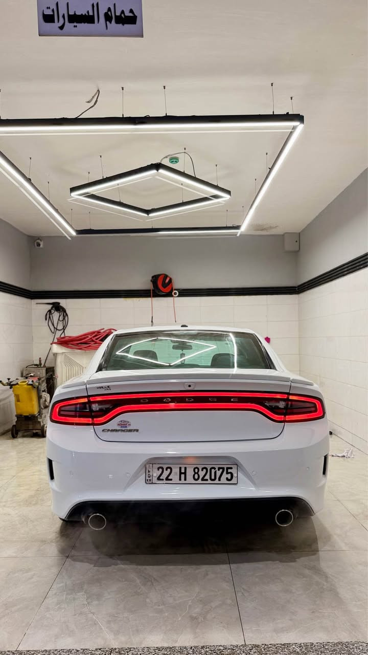 سلام عليكم 
دوج جارجر 2019 
مواصفات : se / محدث GT 
ماشية : 88 الف ميل 
داخله كلين تايتل 
بلعراق صار حادث جاملغ مبدل بلادي و بنيد محدث GT
مكانين تعديل PDR
و ايرباك مرجع بلادي 
السعر : 218$
***********
*********** أربيل, العراق
