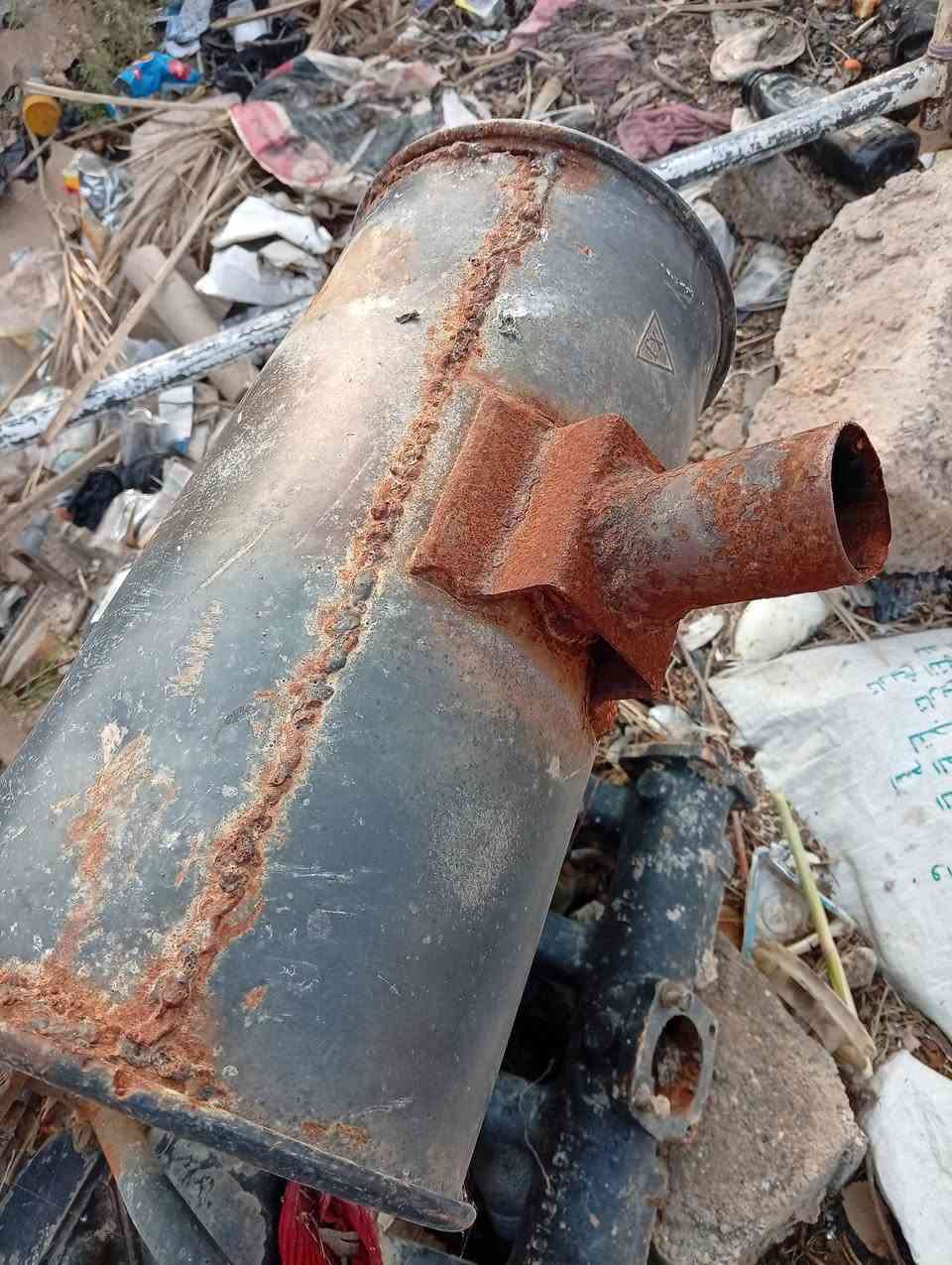 محرك شفل 4بستم صيني كامل تفرعات بس خيط بخار يفيد تاخذ منه كرنك كاور بم  دكشن مناسب تحب لمكان واسط لموفقيه ***********
