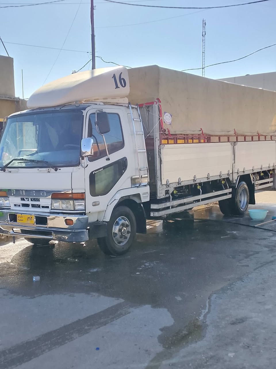 السلام عليكم سياره فوزه البيع مكينه 16القبق السود بس بخار بدون صرف معامله كامل بيع رقم تخم تاير الوره 19ونص المامي 17ونص ***********
