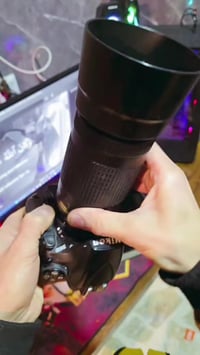 نيكون D810 • شتر٩٢ تقريباً • موصل