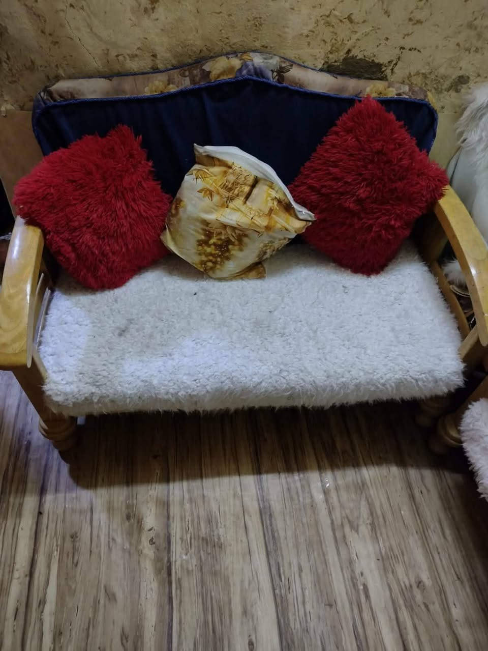 تخم قنفات للبيع السعر ١٥٠ الف وبي مجال بسيط الاستفسار على الخاص  @إشارة


**إذا كنت صاحب هذا الإعلان وتريد حذفه لأي سبب، رجاءا أرسل رسالة إلى الدعم الفني**