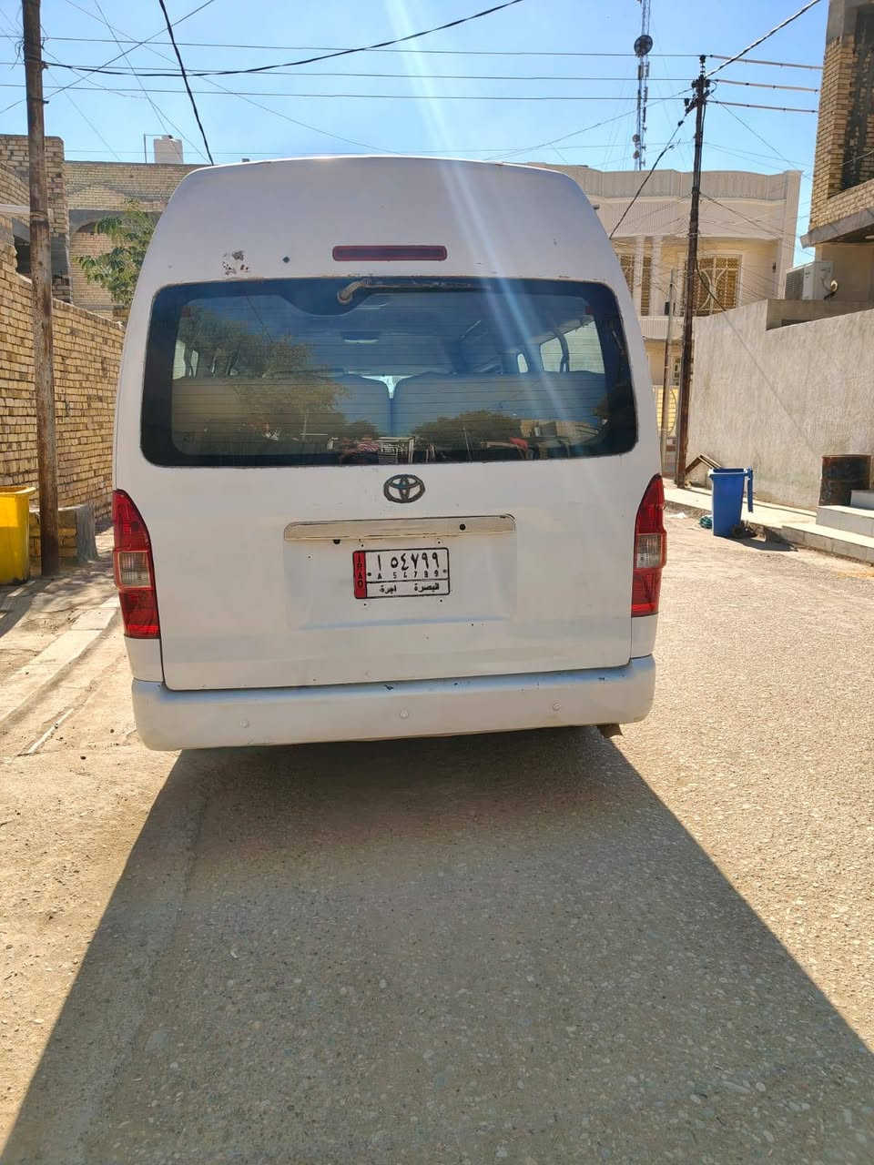 السلام عليكم سياره جنبي2014 لبيع رقم بصره محرك جمره واكسن ياباني  سنويه ماصاقطه السعر 117وبيه مجال مراوس H1فقط مكان السياره بالعمارة الاتصال *********** غير متواجد ع الفيس
