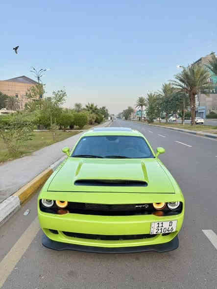 جالنجر هيلكات جلبريك 2023 لاست كول
غنيه عن التعريف 717 حصان🐎 طياره ارضيه السياره كلش جديده والوحيده بلعراق🥇للبيع فقط 
لون مميز تفاحي 🍏🍏
ممشى السياره 7 الاف مايل بعدها زيرو
وارد امريكي مستوردها ع ايدي واستخدام شخصي دخول جديد 3 قطع صبغ بنيد وجاملغ وباب صفحه صدر 

السياره مغلفه ppf من امريكا 
فول مواصفات للاخير سلايد كشنات جلد تدفئه تبريد تفدئه ستيرن رادرات جانبيه 
سستم هارمن كاردن
السياره ستوك ع وضع شركه حته اكزوز ما مبدل كله وكاله ع وضع شركه بدون برمجة بدون اي تعديل حداديه صدر كير مكينه كفالة عامه بشرط
كل التصليح والقطع المبدله تفصيخ + شركه مابيها اي قطعه تجاريه مناقصها اي شي 

5 انظمة قياده بيها
١-TRACK نظام حلبة مطارح 
٢-SPORT درفت واستعراض حر
٣-Custom نظام انت تخلي اعدادتك للسياره
٤-Auto نظام سايقة طبيعيه
٥-echo نظام اقتصادي
دبلات تفاعليه ويه كل نضام 

السعر 425 وبيها مجال
 للاتصال ***********
