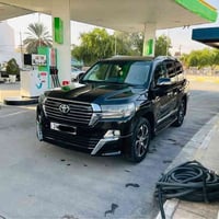 لاندكروزر • ٢٠١٤ • ٦ سلندر