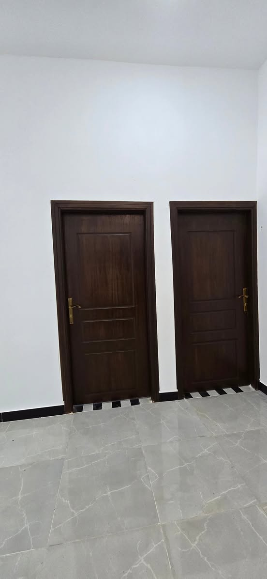 🏡 دار جاهز للسكن للبيع
*********** 
📐 المساحة: 150 متر
📄 طابو زراعي عراقي – سند 25

🛏️ التفاصيل:
غرفتين نوم
ديوان
صالة
مطبخ
صحيات داخلي وخارجي

📍 العنوان: أبو الخصيب – طريق سيد حامد مقابل مدينة الأندلس
💰 السعر: 82 وبي مجال للتفاوض

✅ جاهز للسكن
✅ مناسب للعائلة
✅ موقع جيد وقريب من الخدمات

📞 للاستفسار: اتصال أو واتساب ***********
